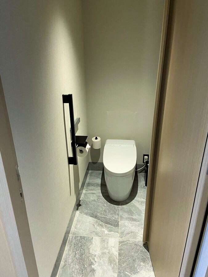 メズム東京トイレ