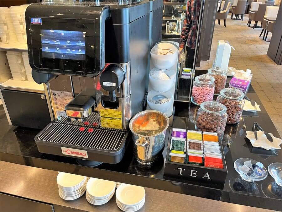 インターコンチネンタル東京ベイのクラブラウンジコーヒーマシン