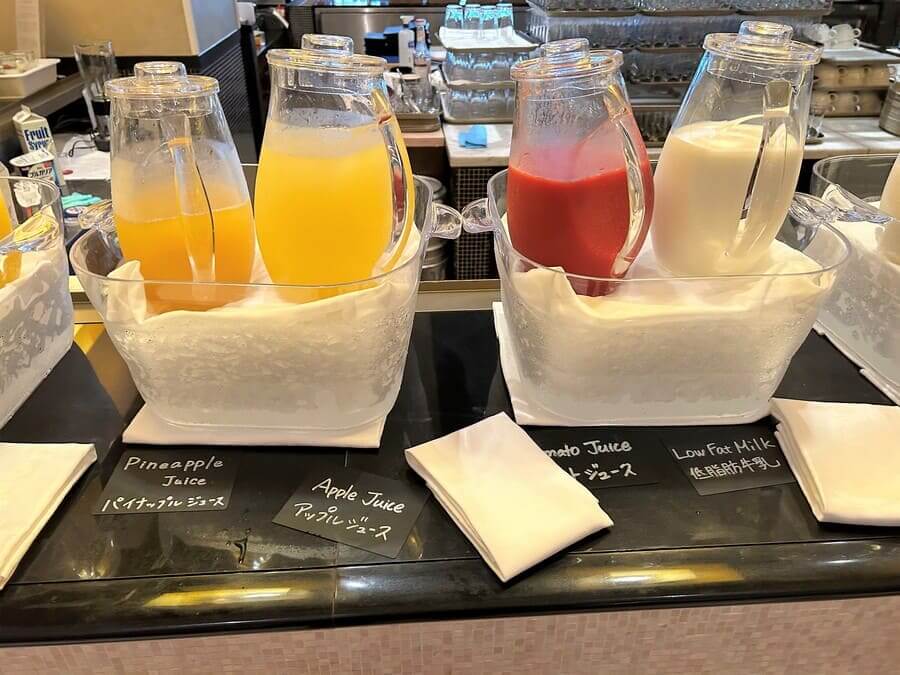 ウェスティンホテル東京の朝食のジュース