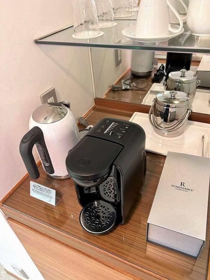 ルネッサンスリゾートオキナワの部屋のコーヒーマシン